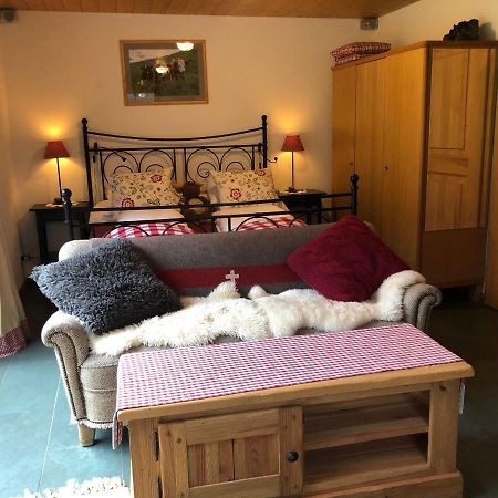 Sam & Cindy Muehlemann Apartment Интерлакен Екстериор снимка